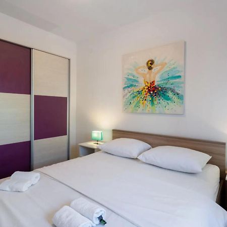 Apartments Tino Sukošan Dış mekan fotoğraf